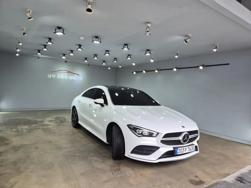 Mercedes-Benz CLA-Class