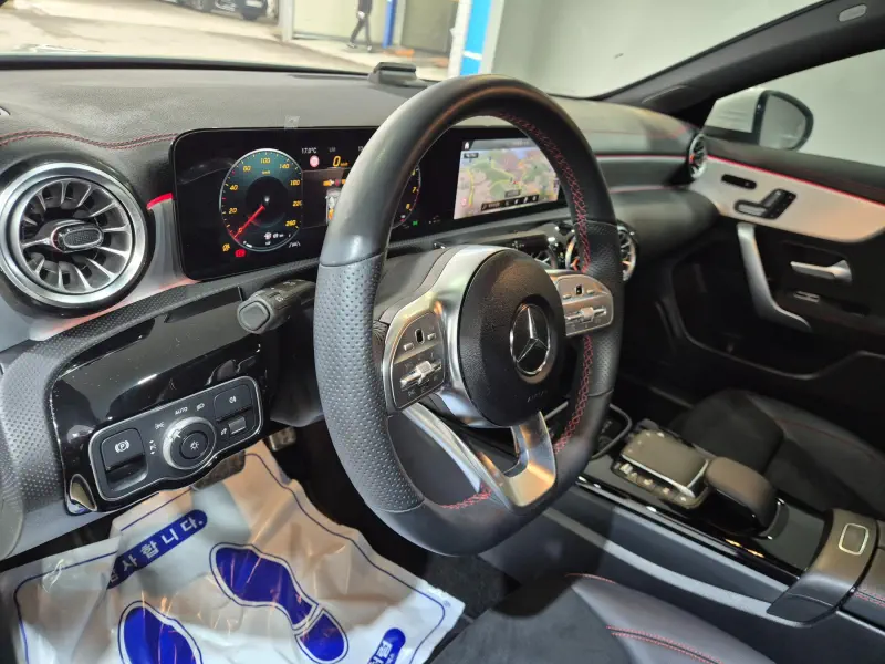 Mercedes-Benz CLA-Class