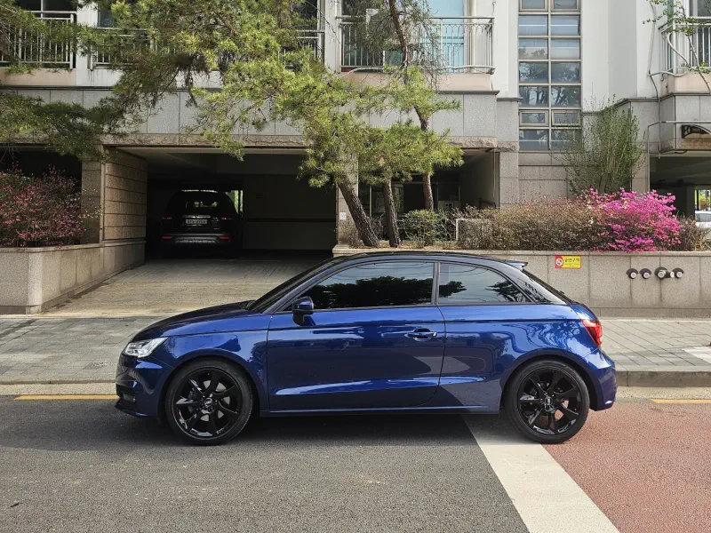 Audi A1