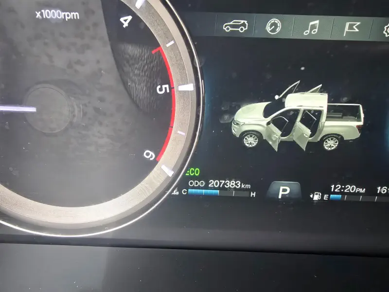 SsangYong Rexton Sports