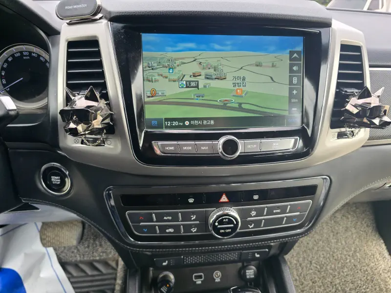 SsangYong Rexton Sports