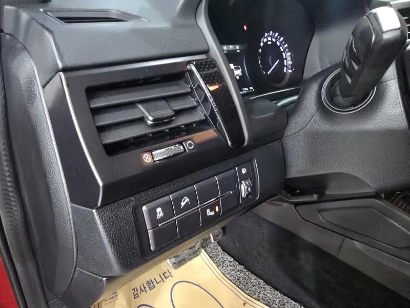 SsangYong Rexton Sports Khan