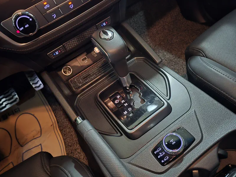 SsangYong Rexton Sports Khan