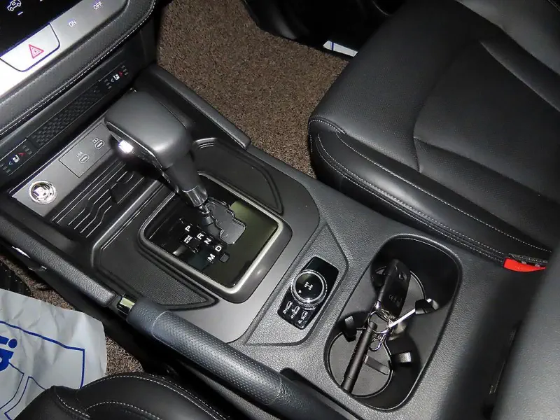 SsangYong Rexton Sports Khan