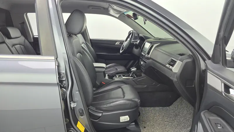 SsangYong Rexton Sports