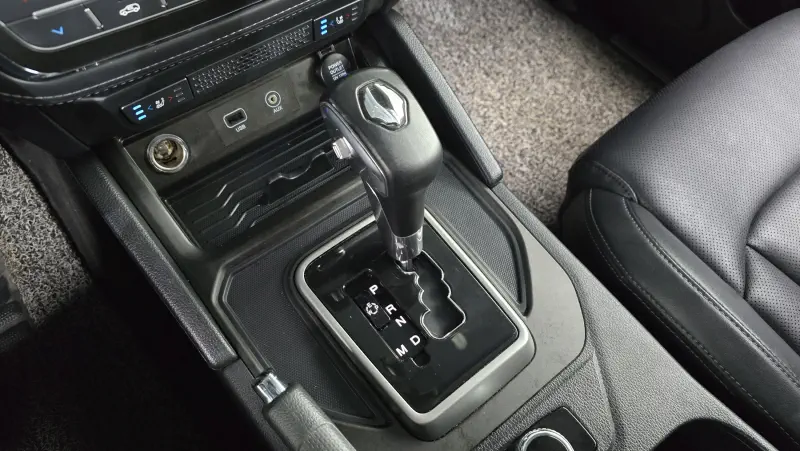 SsangYong Rexton Sports