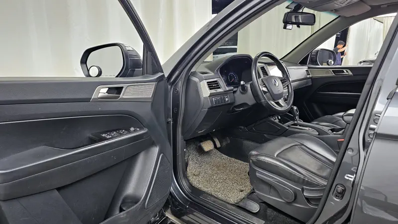 SsangYong Rexton Sports