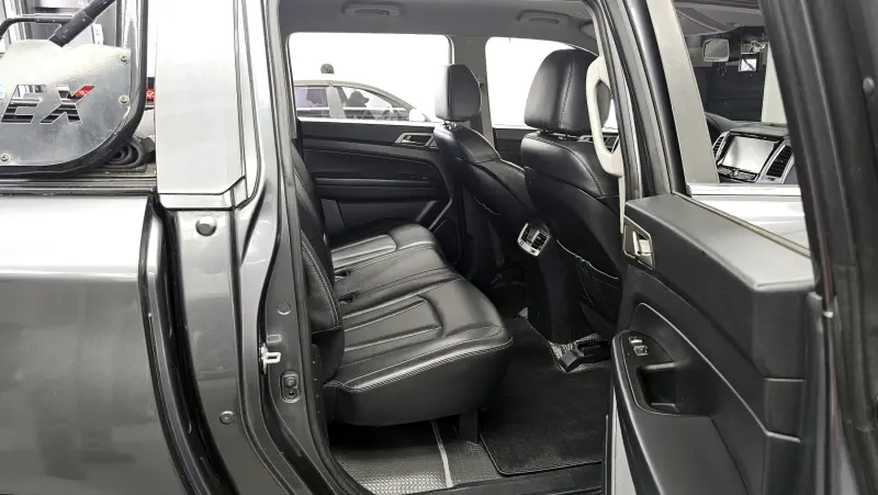 SsangYong Rexton Sports