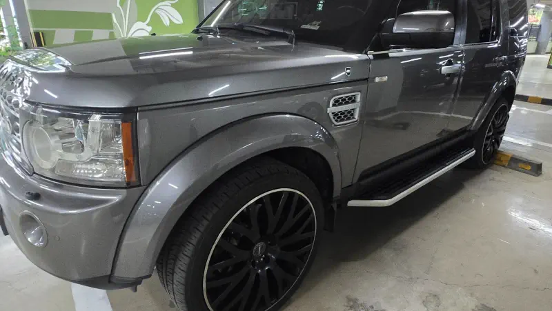 Land Rover DISCOVERY