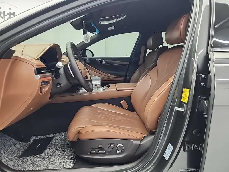 Genesis Electrified G80