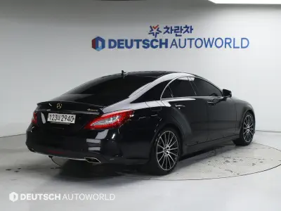 Mercedes-Benz CLS-Class