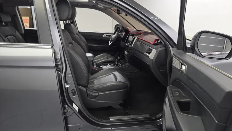 SsangYong Rexton Sports