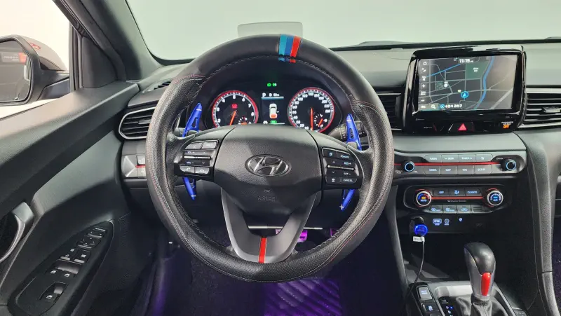 Hyundai Veloster