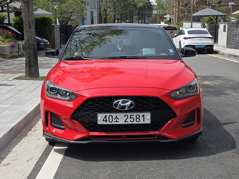 Hyundai Veloster