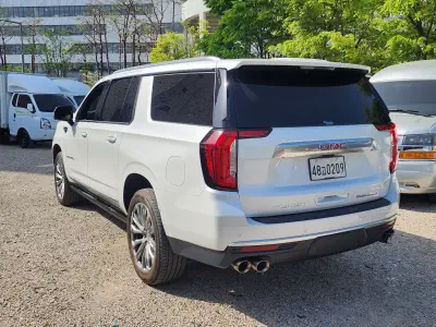 GMC YUKON