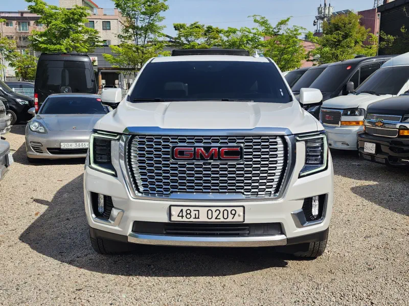 GMC YUKON