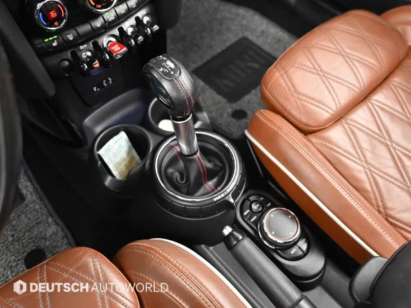 MINI Cooper Convertible