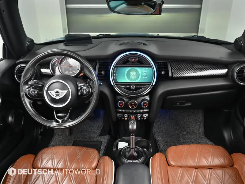 MINI Cooper Convertible