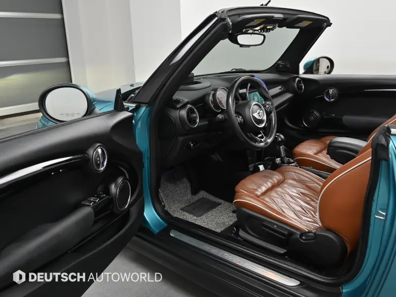 MINI Cooper Convertible