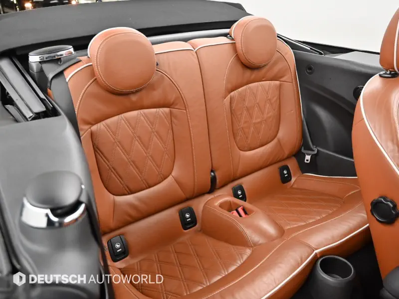 MINI Cooper Convertible