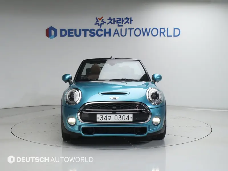 MINI Cooper Convertible