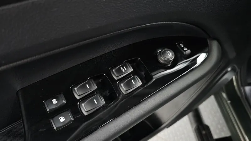 SsangYong Rexton Sports Khan