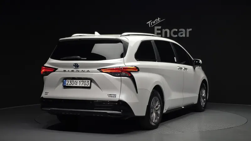 Toyota Sienna