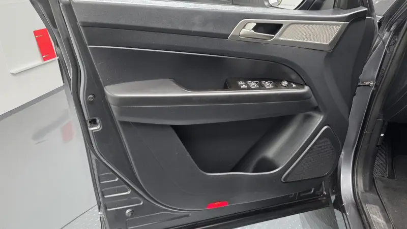 SsangYong Rexton Sports