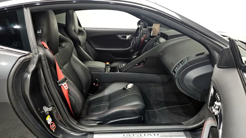 Jaguar F-TYPE