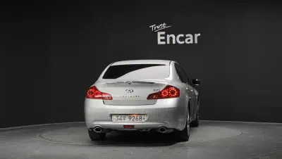 Infiniti G37