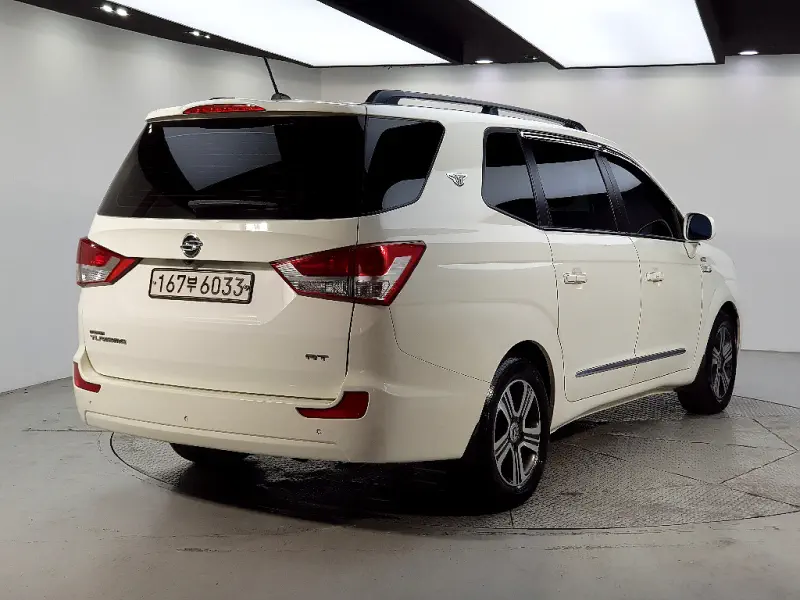 SsangYong Korando Turismo