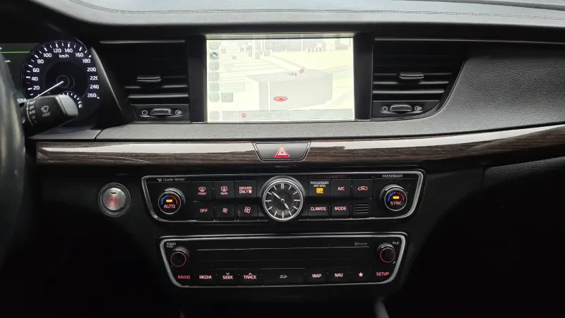 Kia K7