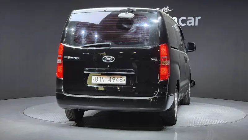 Hyundai Grand Starex