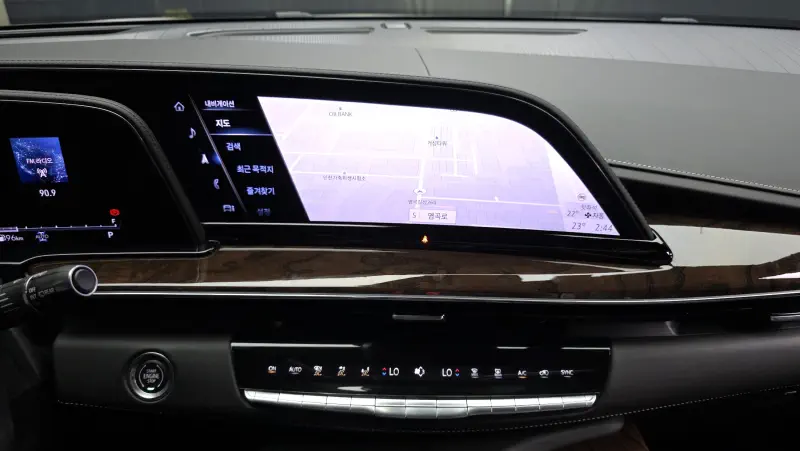 Cadillac Escalade