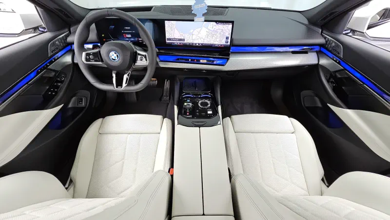 BMW i5