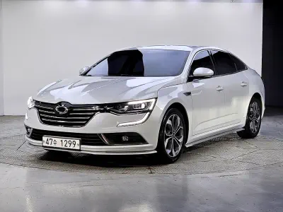 Renault SM6