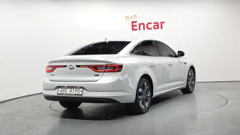 Renault Samsung SM6