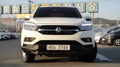 SsangYong Rexton Sports