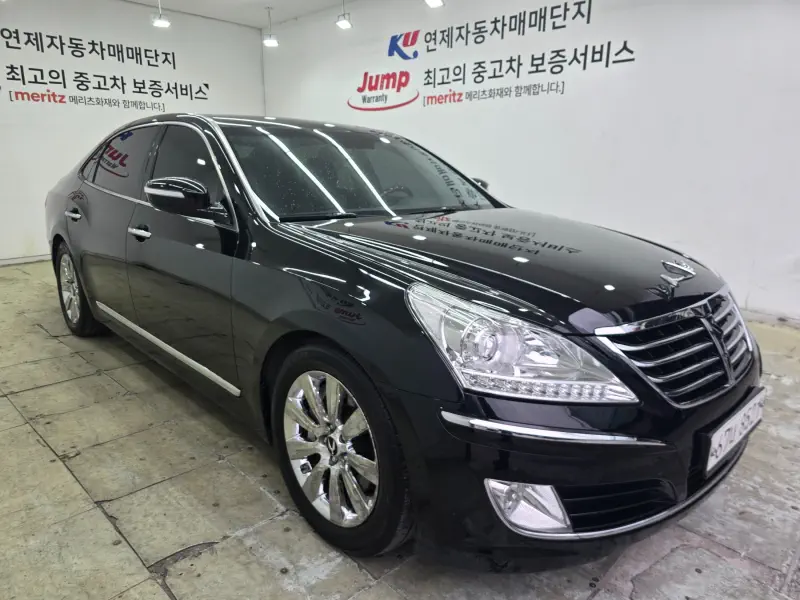 Hyundai Equus