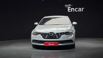 Renault SM6