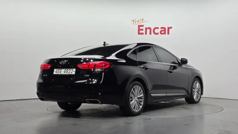 Hyundai Aslan