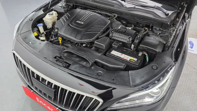 Hyundai Aslan