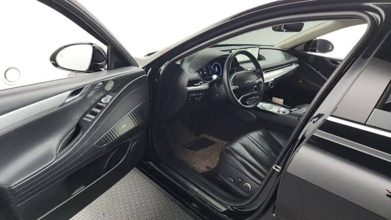 Genesis Electrified G80