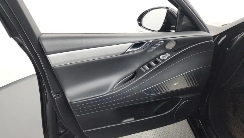 Genesis Electrified G80