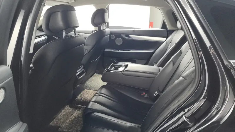 Genesis Electrified G80