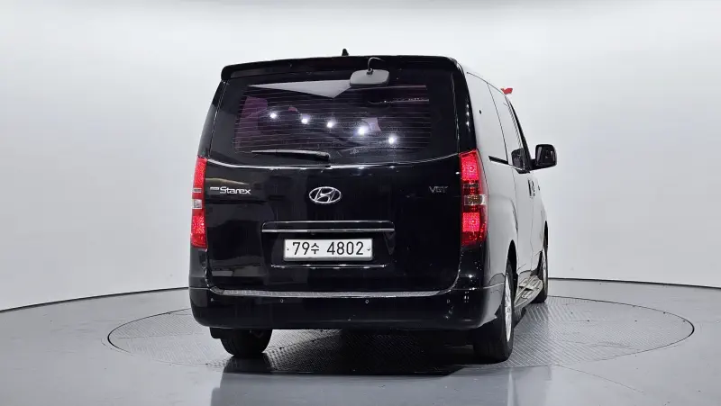Hyundai Grand Starex