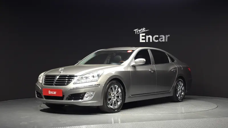 Hyundai Equus
