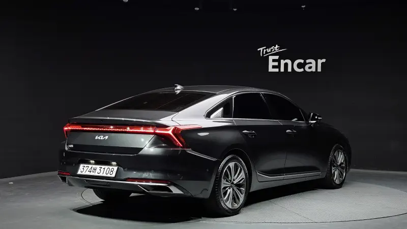 Kia K8