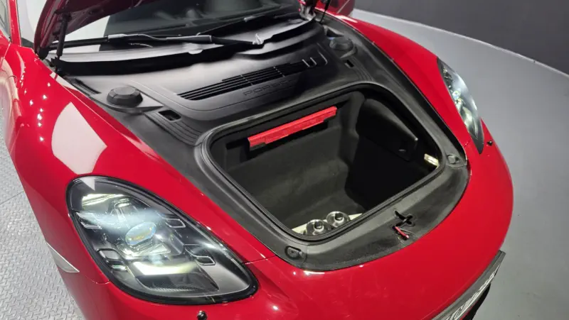 Porsche Cayman