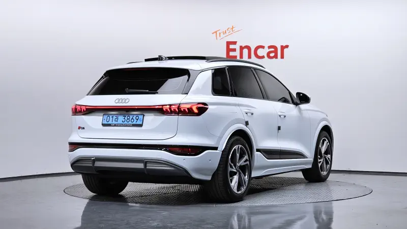 Audi Q6 e-tron